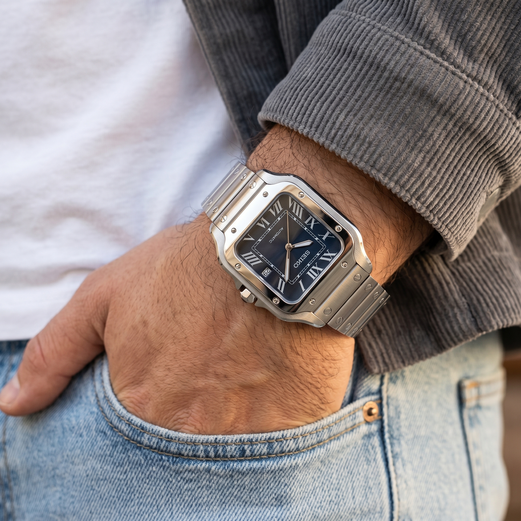 Saint Valmont Carré - DARK BLUE — Lifestyle wrist